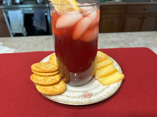 Refreshing Bourbon Hibiscus Iced Tea: A Delicious and Healthy Summer Drink