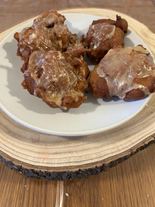 Delicious Homemade Apple Fritters with Maple Glaze – A Sweet Fall Treat