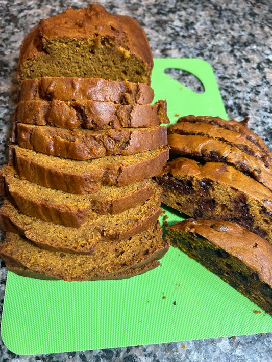 Super Moist Pumpkin Bread Recipe with Maple Sugar: Fall into Fall